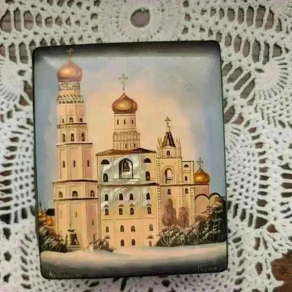 Vintage Russian trinket box hinge is broken - Picture 2 of 8